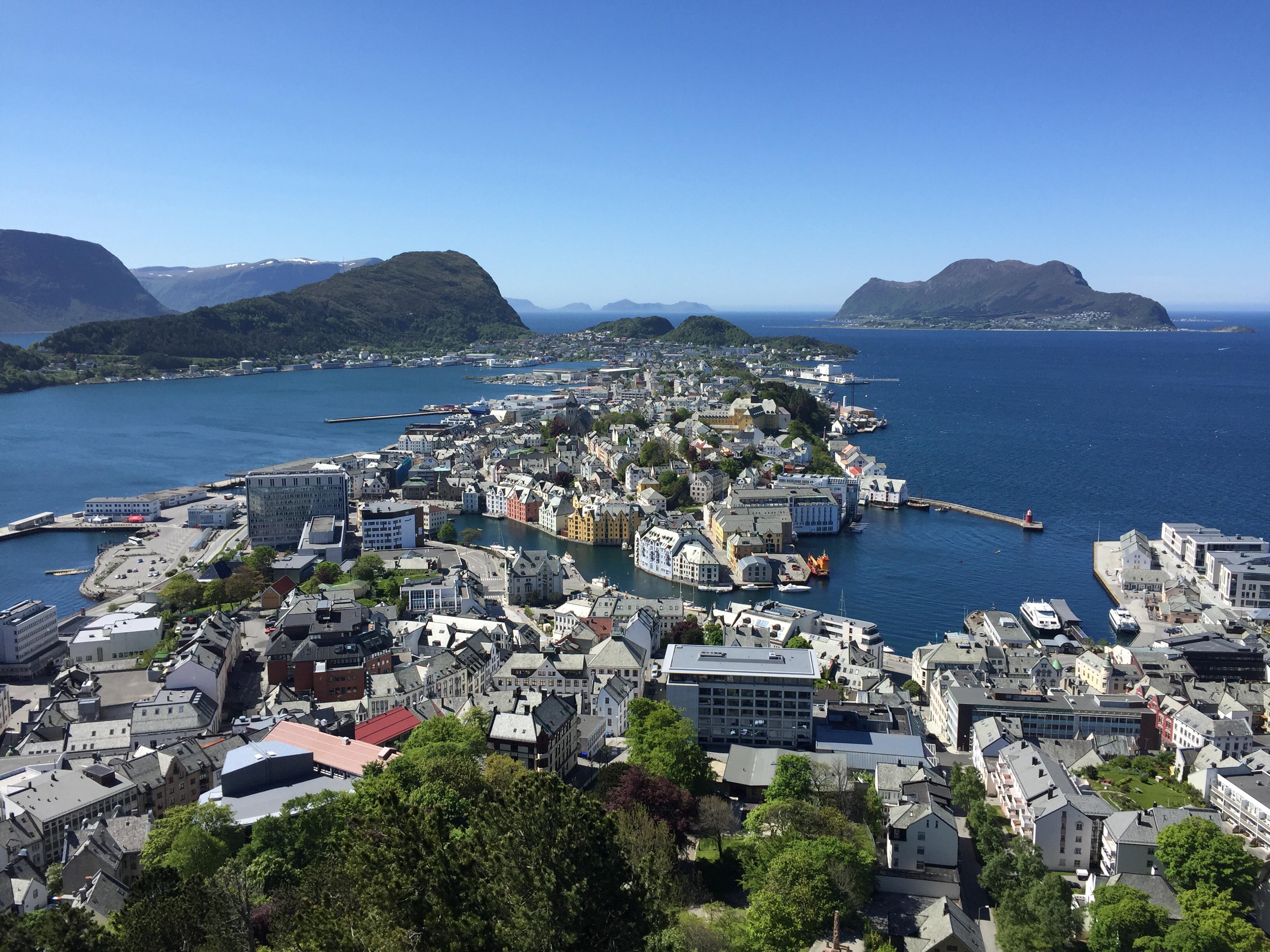 Norway Day 7: Hot town, summer in the city